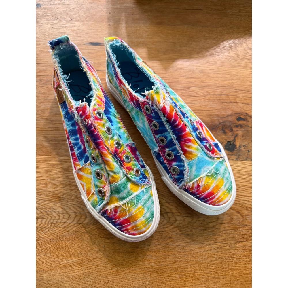 Blowfish Malibu Play Rainbow Tie Dye Canvas Slip On Sneakers Womens 8.5